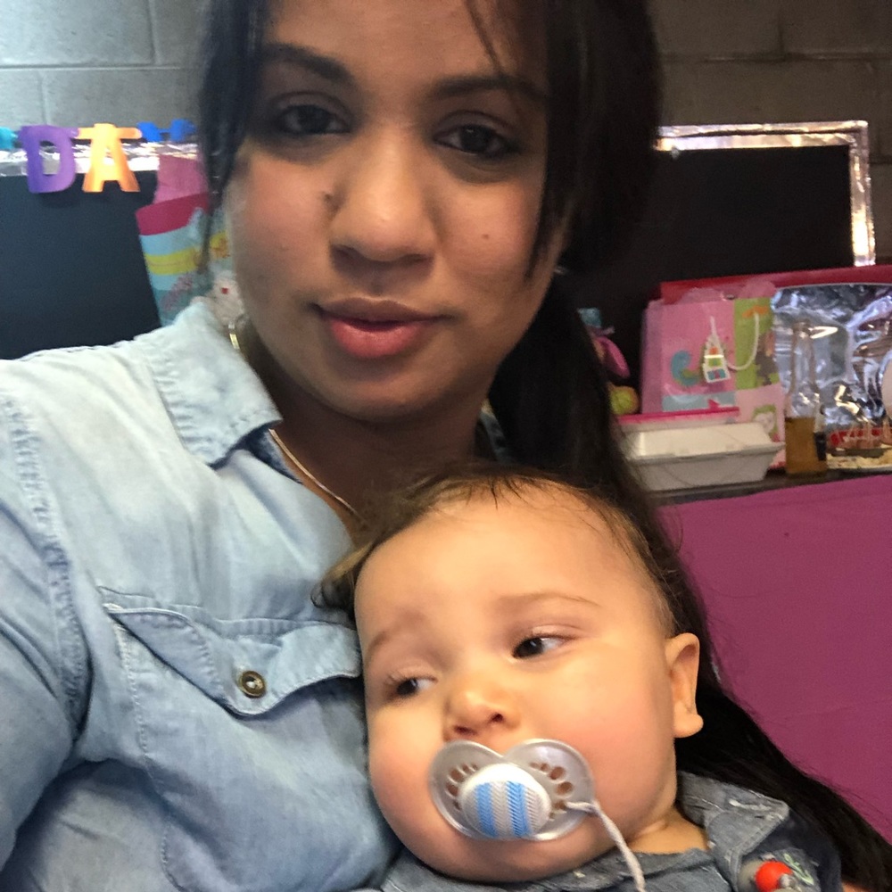 Meet your Posher, Elizabeth